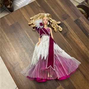 Bob Mackie Mattel Signature Holiday Barbie Doll 2005 Collectors item